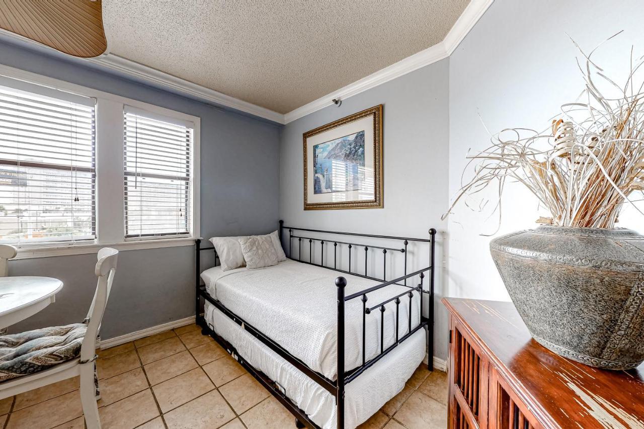 The At St. Thomas Square #1208a * Panama City Beach