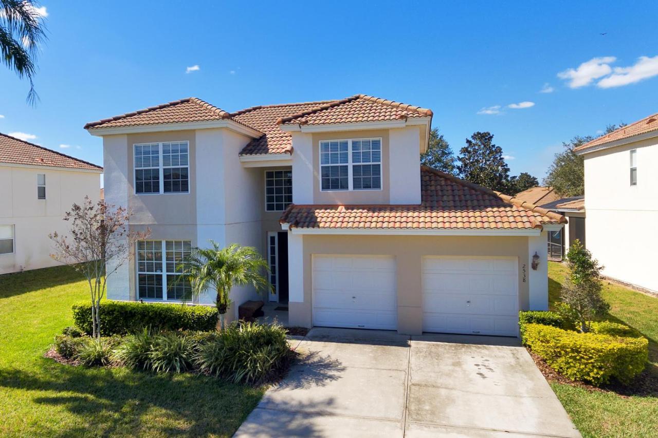Magic Memory - 5 Bedrooms/5 Bath Villa Orlando