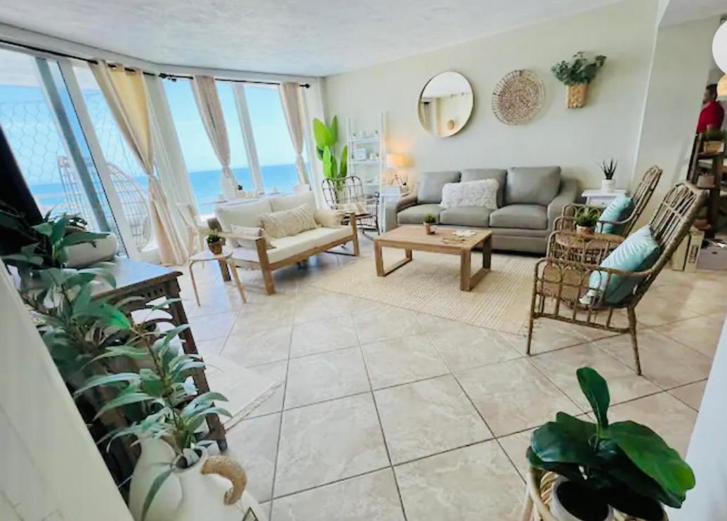 Oasis 704 Lovely Daytona Ocean Front For 5 Sleeps Up To 12 * Daytona Beach