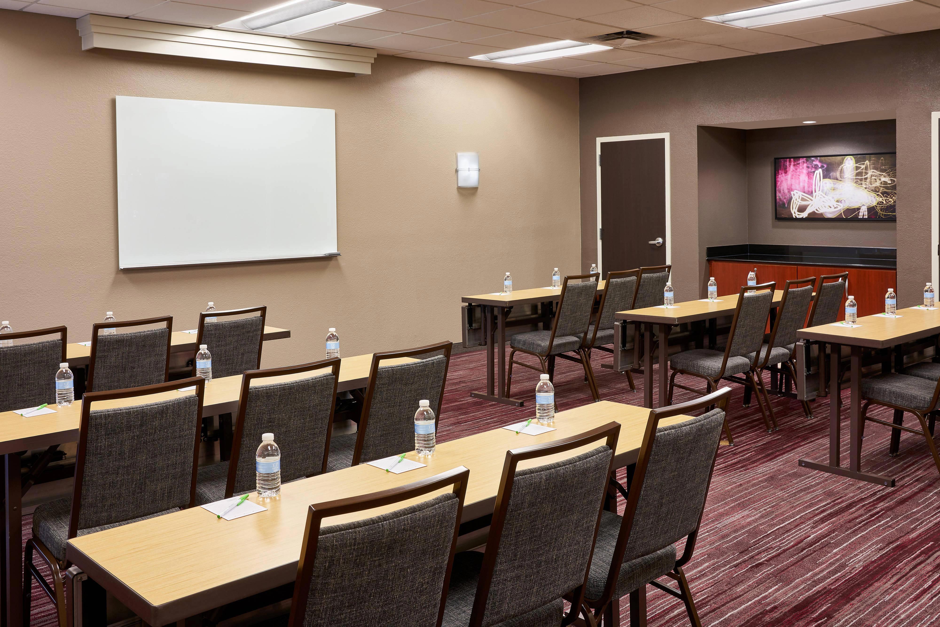 Hotel Sonesta Select Miami Lakes