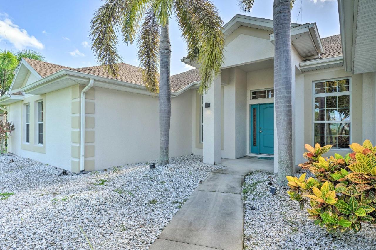 Spacious Cape Coral Retreat With Lanai And Pool! *