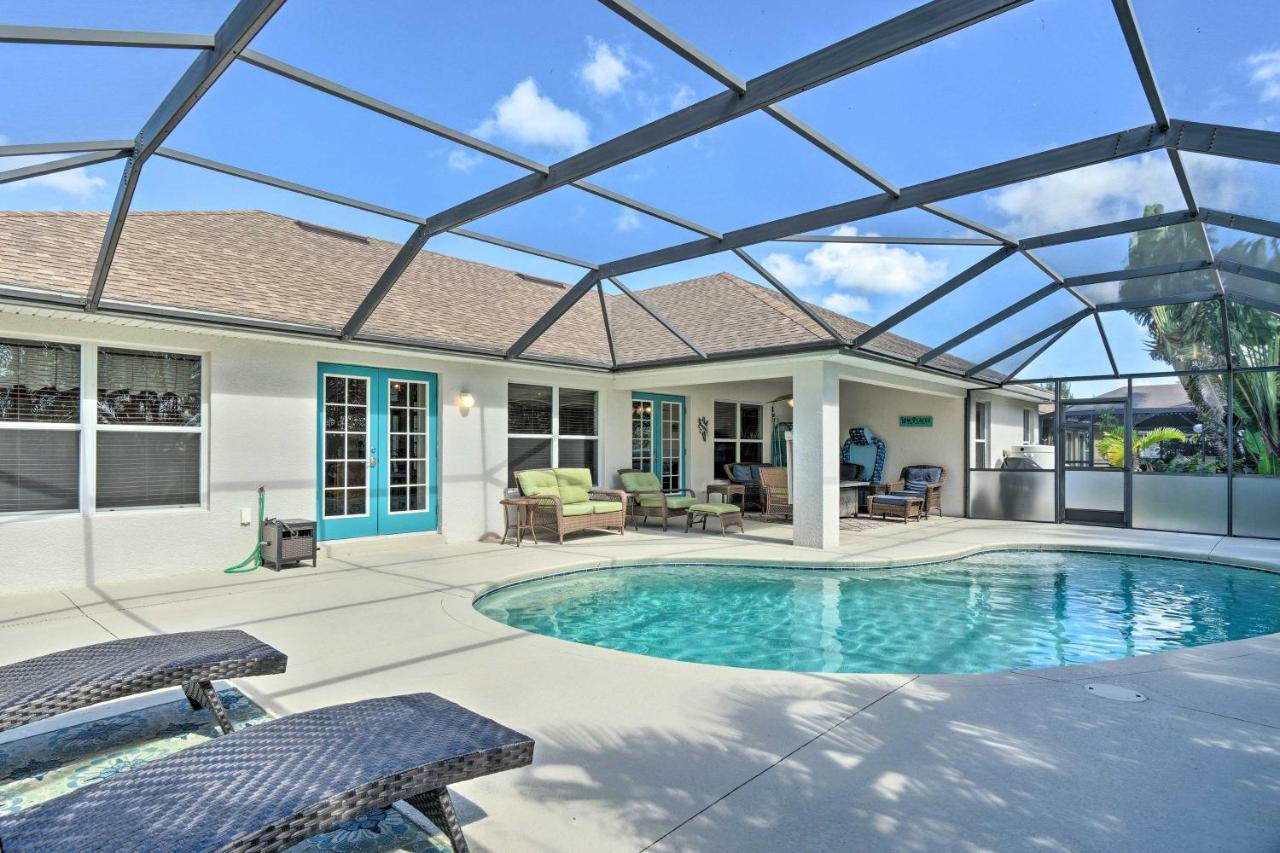 Spacious Cape Coral Retreat With Lanai And Pool!