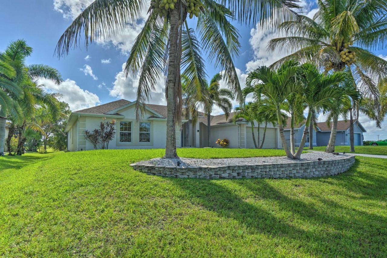 Spacious Cape Coral Retreat With Lanai And Pool!