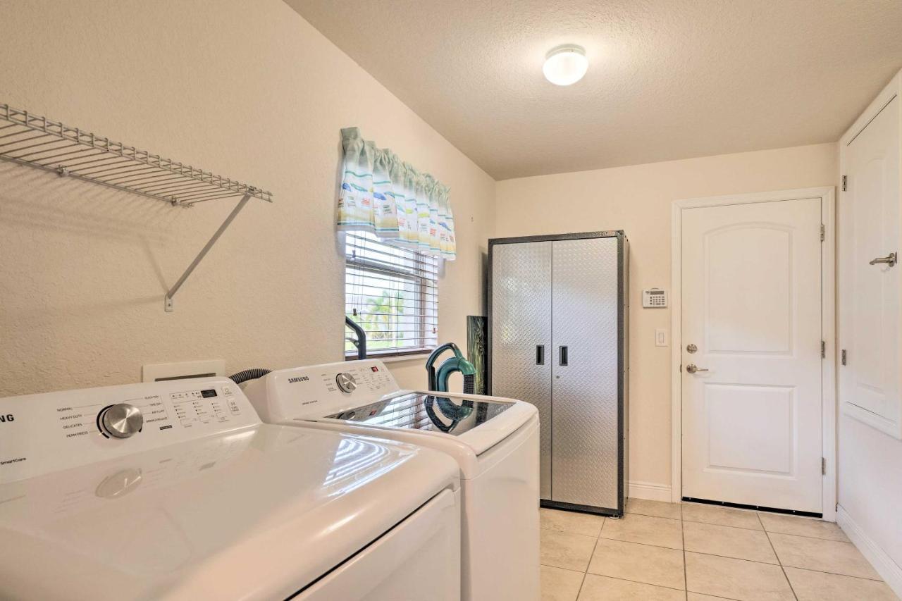 Spacious Cape Coral Retreat With Lanai And Pool! Matlacha