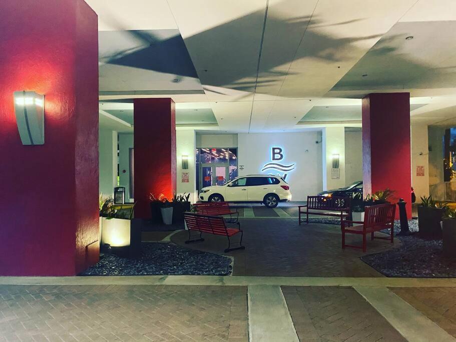 Apartment Amazing Walking Distance! 26b Hallandale Beach