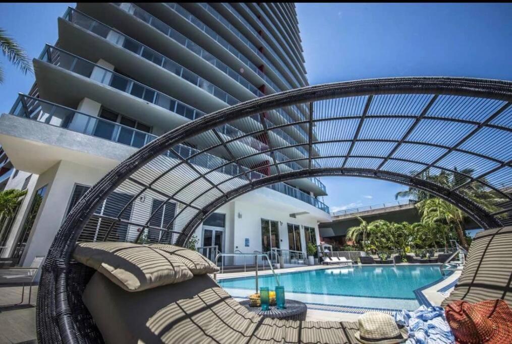 Apartment Amazing Walking Distance! 26b Hallandale Beach