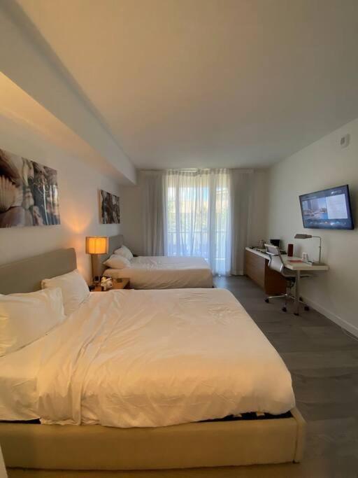 Amazing Walking Distance! 26b Apartment
