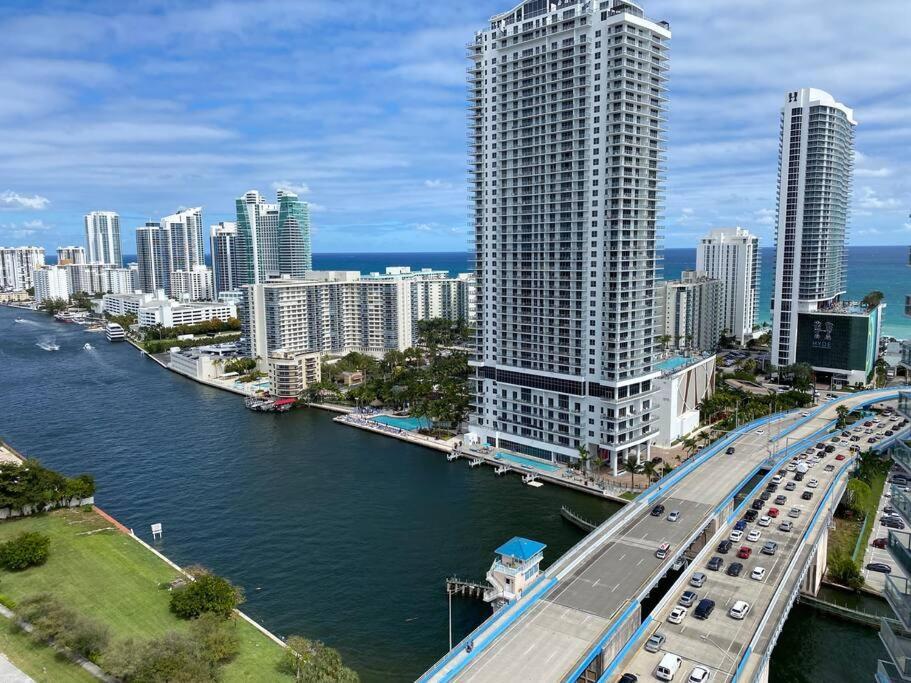 Amazing Walking Distance! 26b Apartment