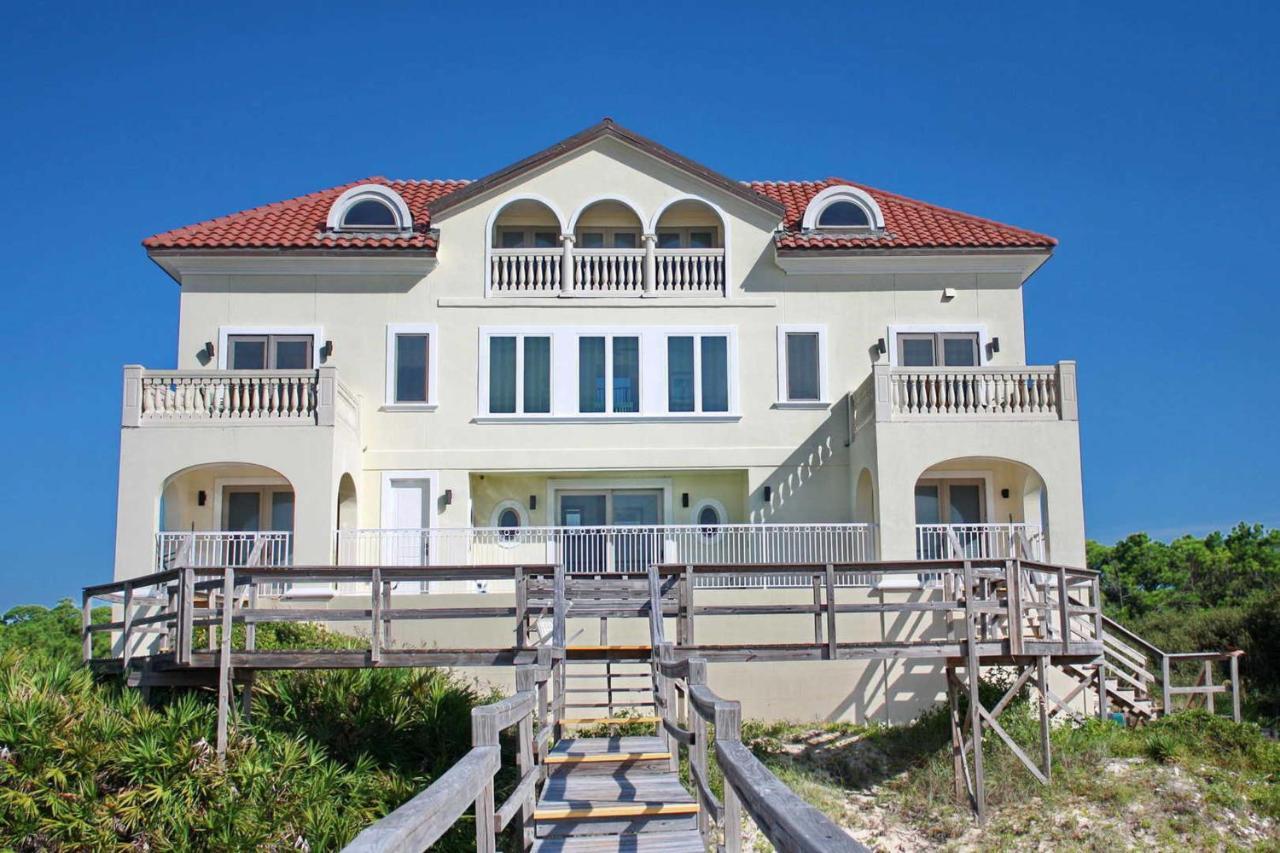 Plantation Palace * St. George Island