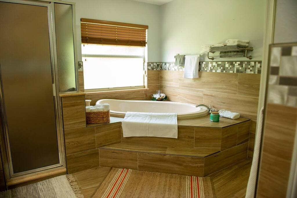 Charming Vacation In Port St Lucie. * Port St. Lucie