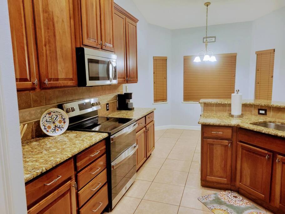 Charming Vacation In Port St Lucie.