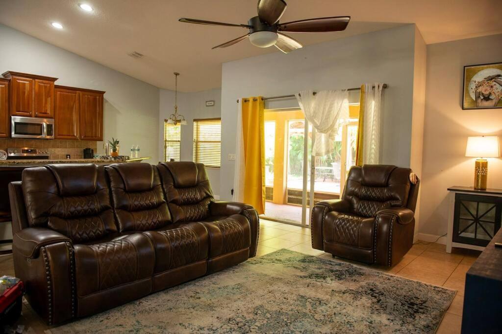 Charming Vacation In Port St Lucie. *