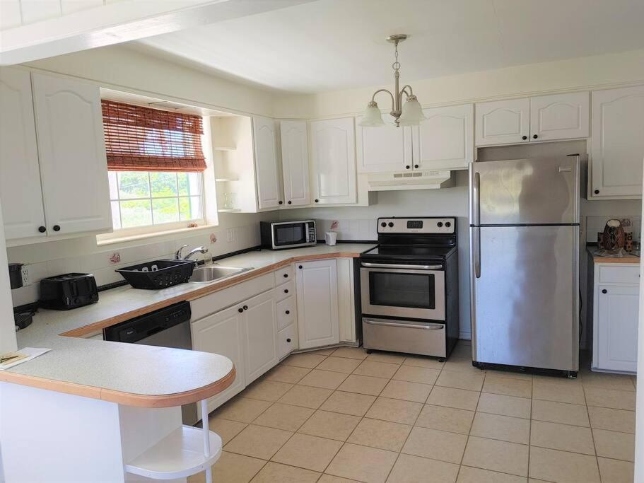 Melbourne Ocean Front House On 1.2 Acres Holiday home