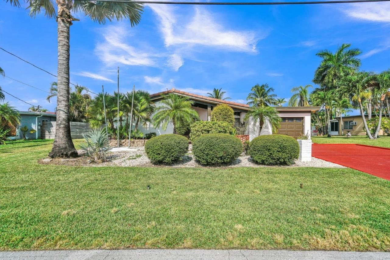Crush's Waterfront Oasis With Private Pool Holiday home Fort Lauderdale
