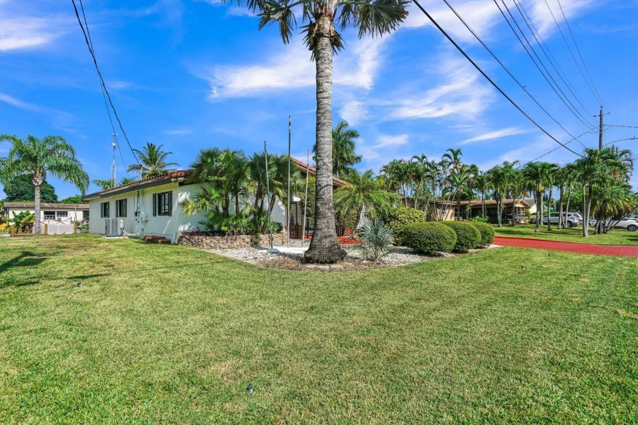 Crush's Waterfront Oasis With Private Pool Holiday home Fort Lauderdale