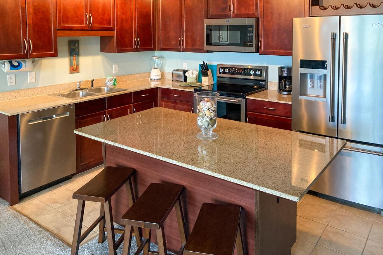 Laketown Wharf 136 Apartment Panama City Beach