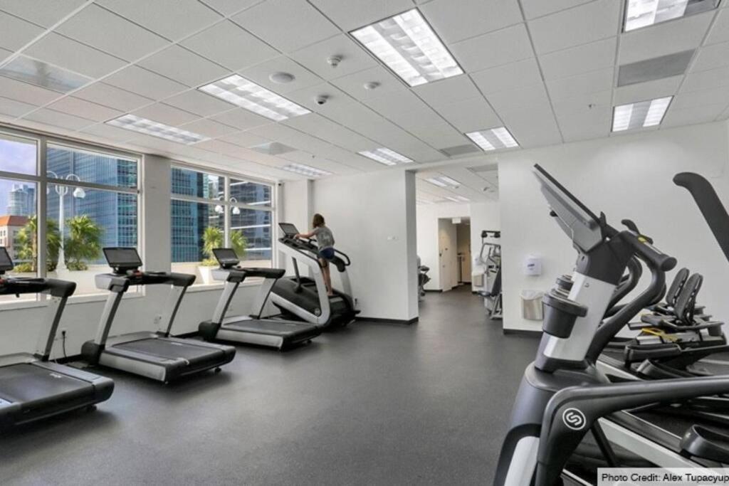 Apartment Elegant 2 Bdr 2 Bath• Brickell • Ocean View Miami