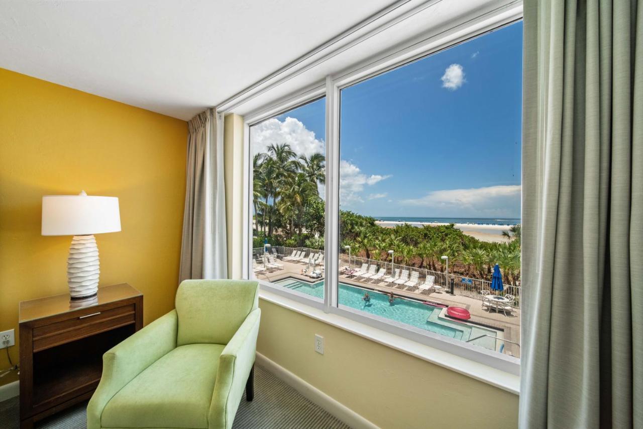 Luxury Front Fort Myers Beach