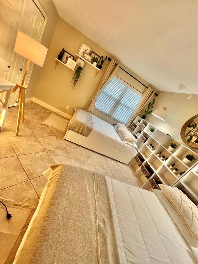 Apartment Oasis 704 Lovely Daytona Ocean Front For 5 Sleeps Up To 12 Daytona Beach
