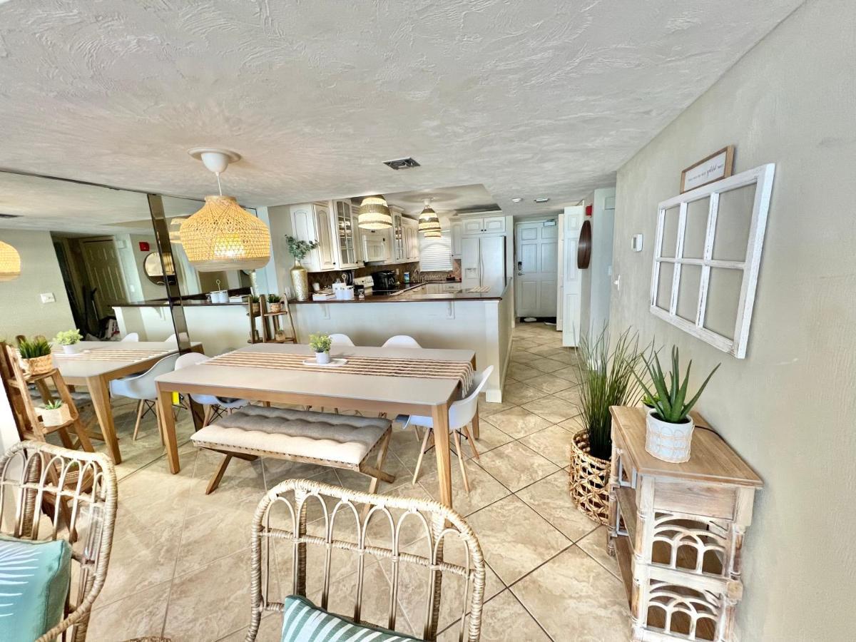 Apartment Oasis 704 Lovely Daytona Ocean Front For 5 Sleeps Up To 12 Daytona Beach