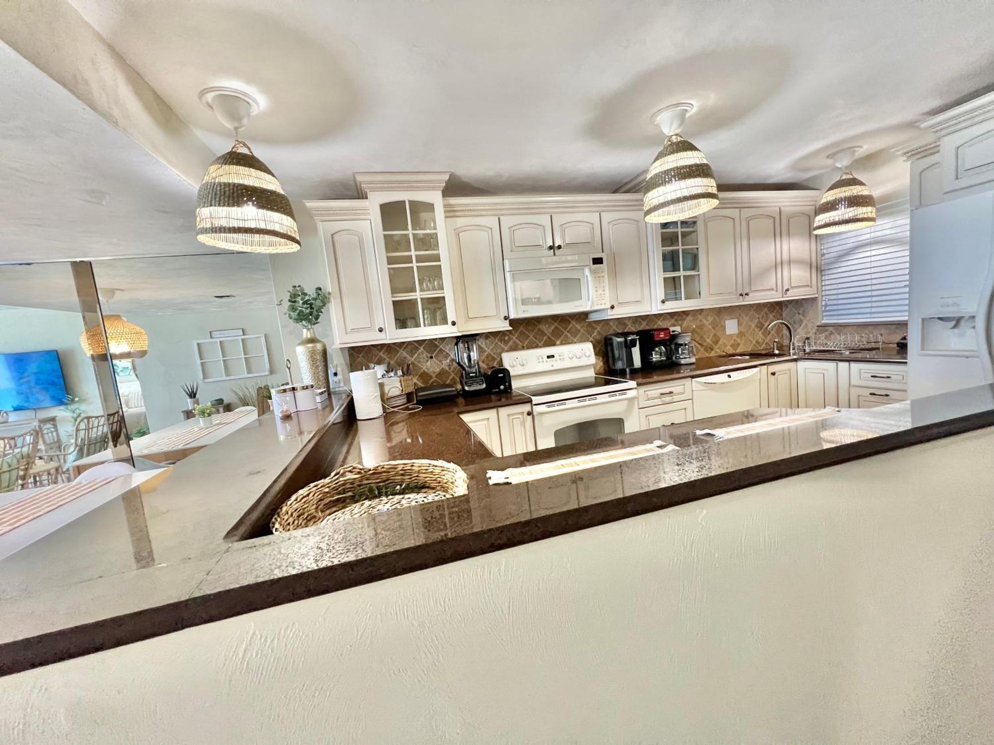 Oasis 704 Lovely Daytona Ocean Front For 5 Sleeps Up To 12 Apartment *