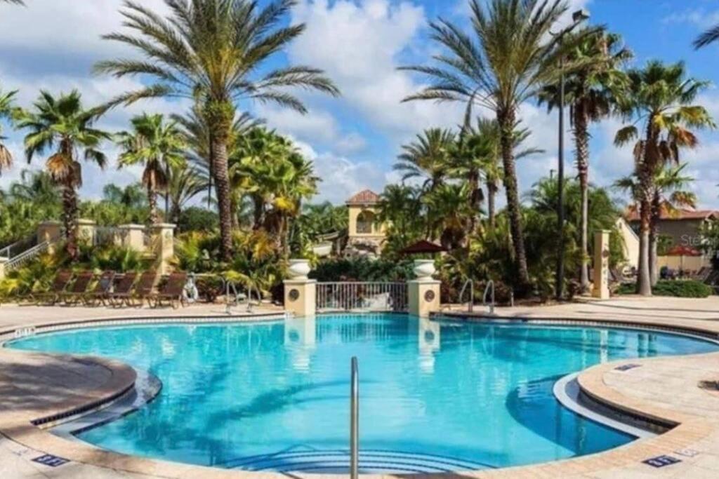 Serene Family Friendly Townhouse In The Wonderful Regal Palms Villa *
