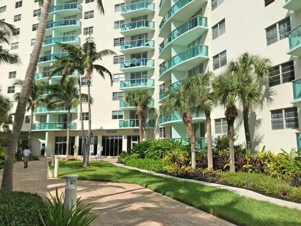 2 Bedrooms 2 Full Bathrooms Apt. On The Apartment