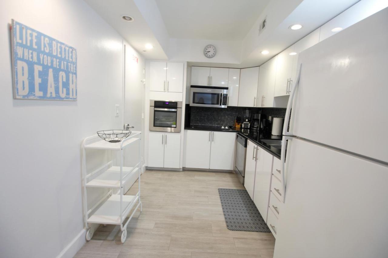 The Tides 2 Bedrooms 9th Floor We Are On The Beach! Hollywood