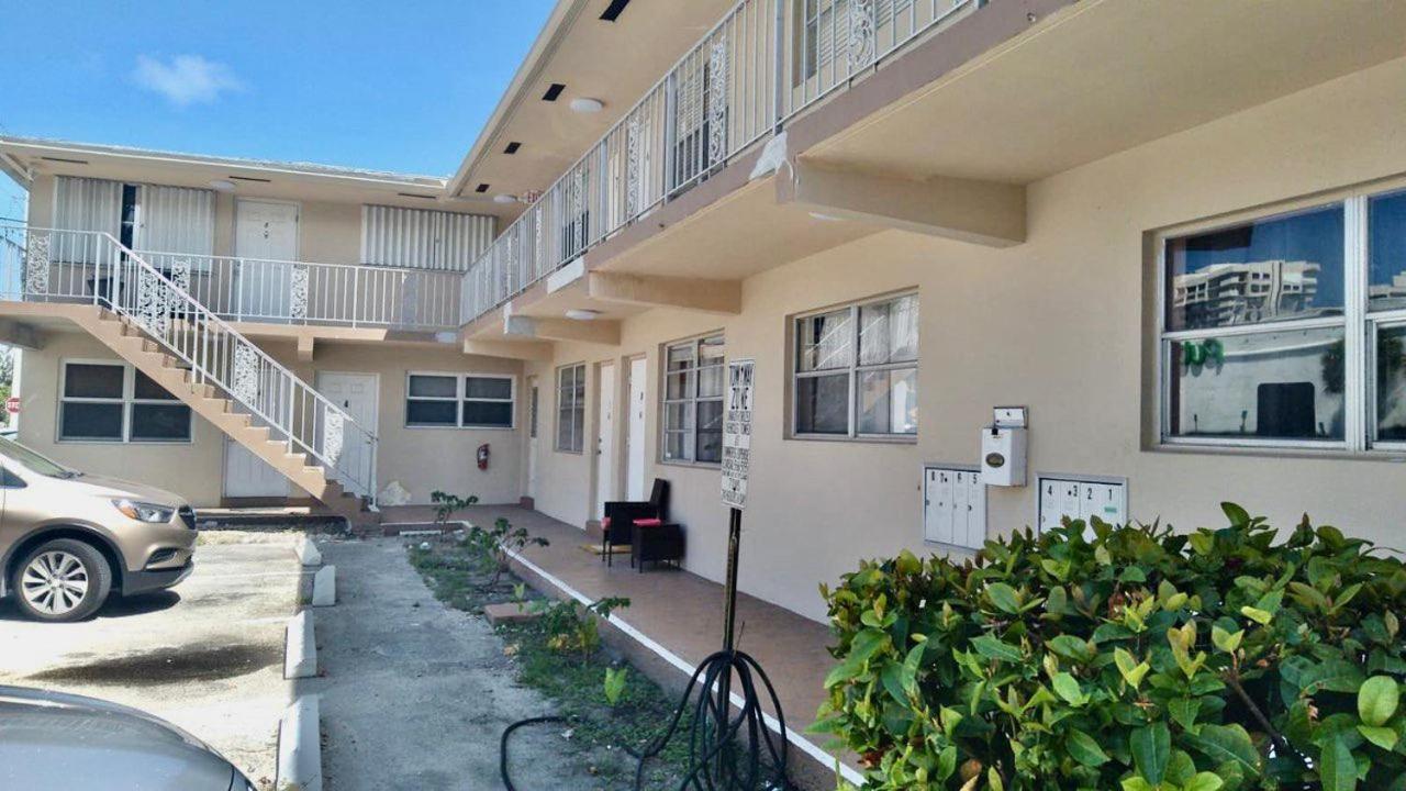 Apartment Great Location 2 Min Walk From The Beach