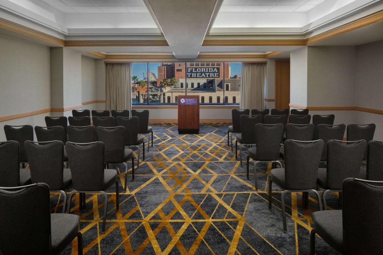 Hyatt Regency Riverfront