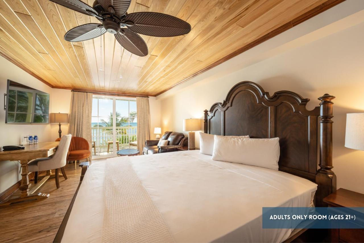 Hotel Grassy Flats & Club 3*
