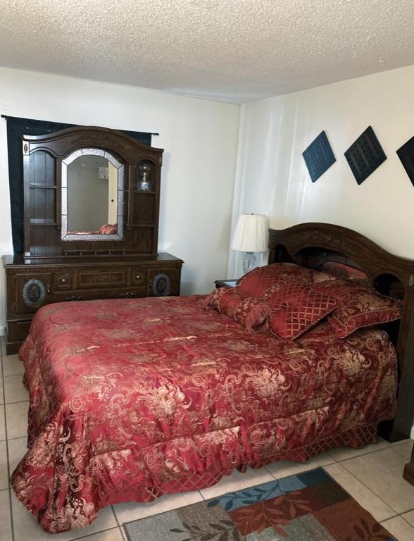 Apartment Close To Everything