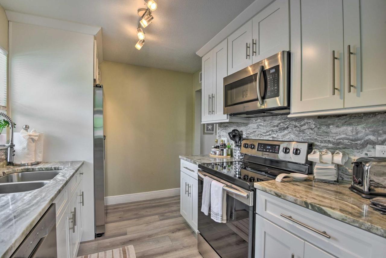 Cozy Retreat - 3 Blocks To The Coast! Sarasota
