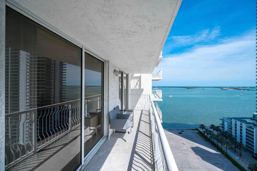 Luxurious 1 Bed In Brickell • Ocean View