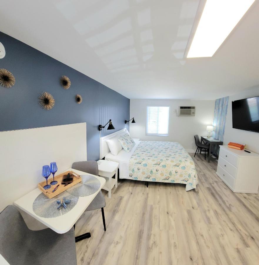 Motel Satellite *
