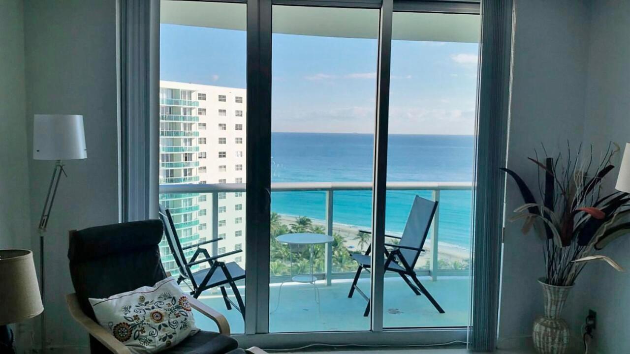 The Tides 2bedrooms 14th Floor We Are On The Beach! * Hollywood