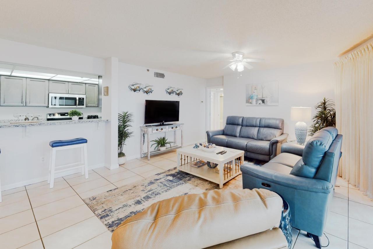 Long #t2-304 Apartment