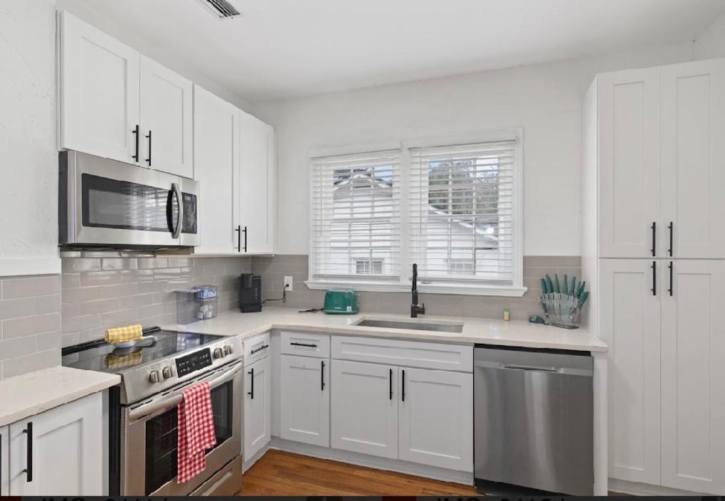 Adorable Vacation Near River Apartment Jacksonville
