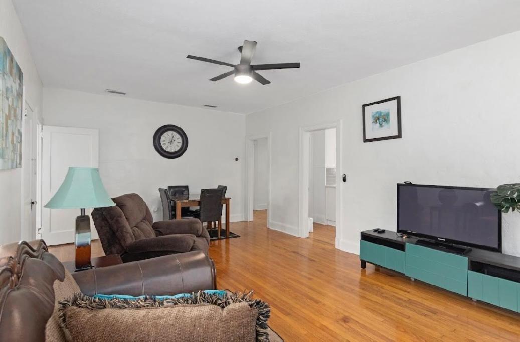 Apartment Adorable Vacation Near River Jacksonville