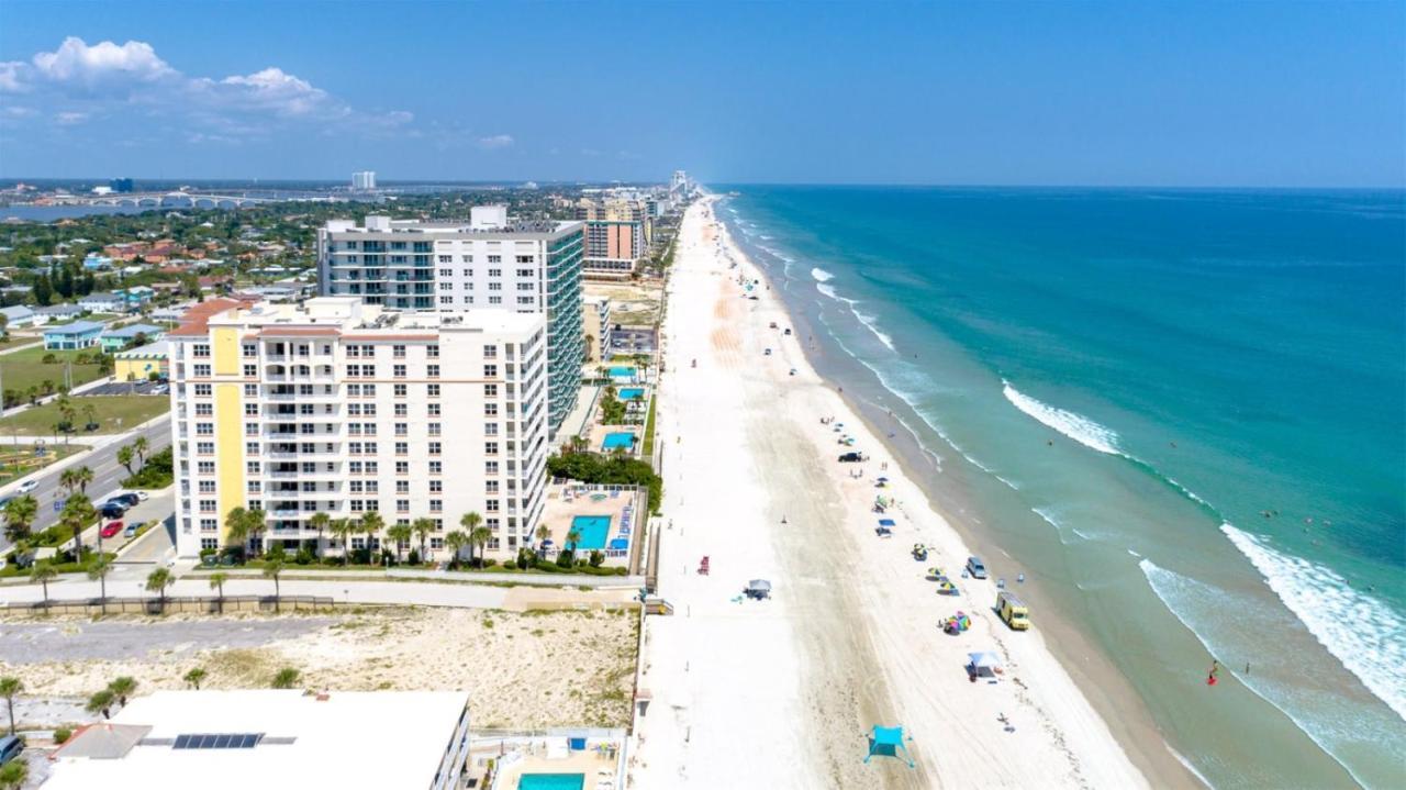 Apartment Unit 103 Opus - 3 Bedroom Ocean Front *