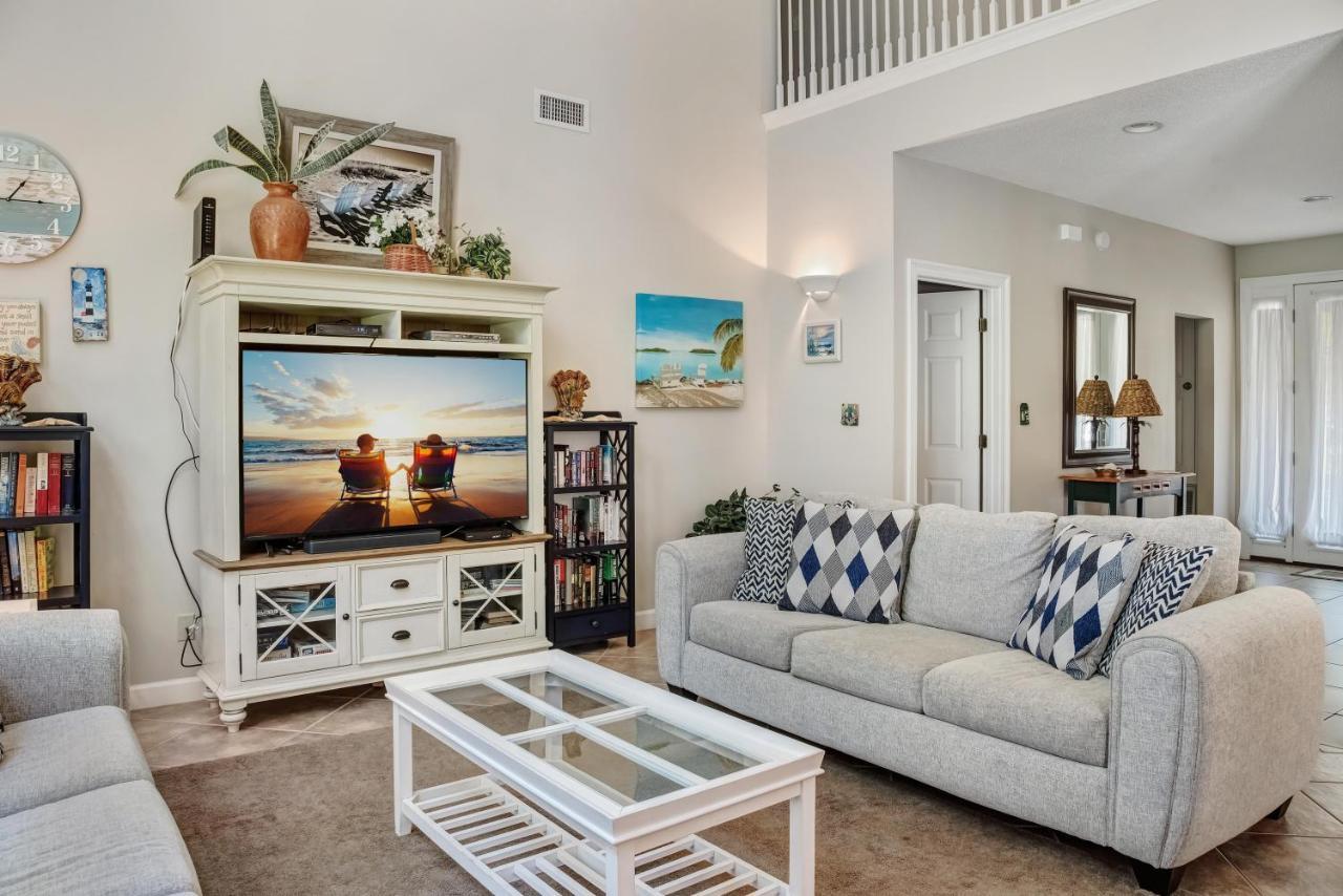 Holiday home Turnberry 8573