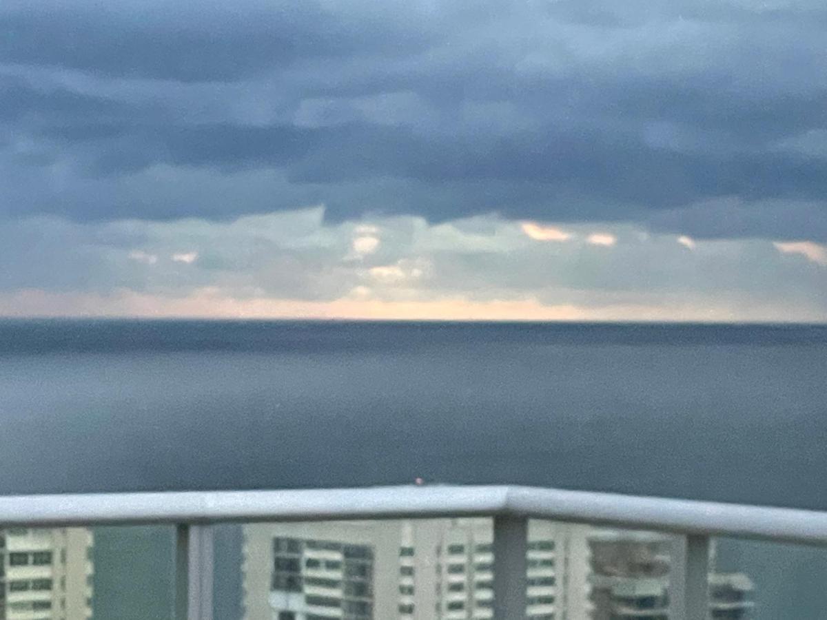 Aparthotel Stunning Penthouse Waterfront 2bd 2ba