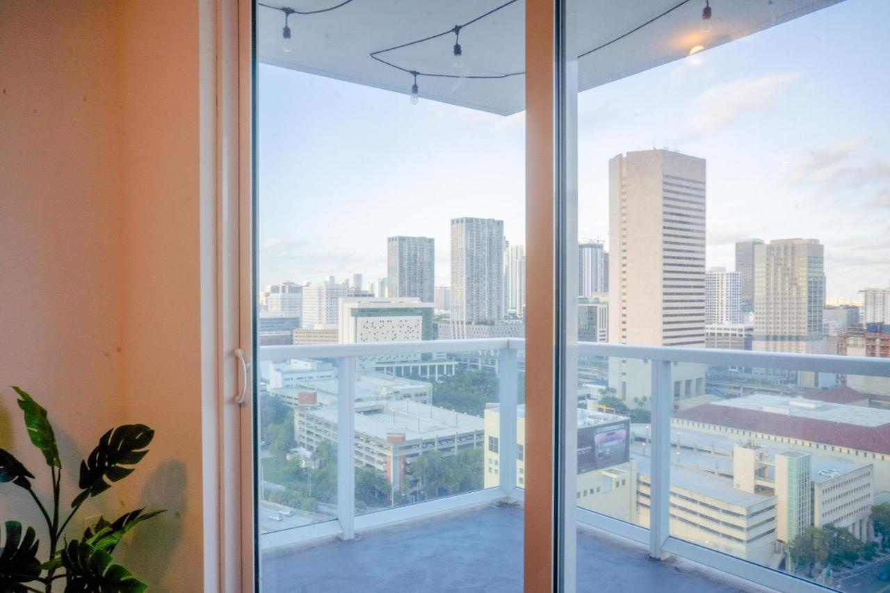 Downtown * Miami
