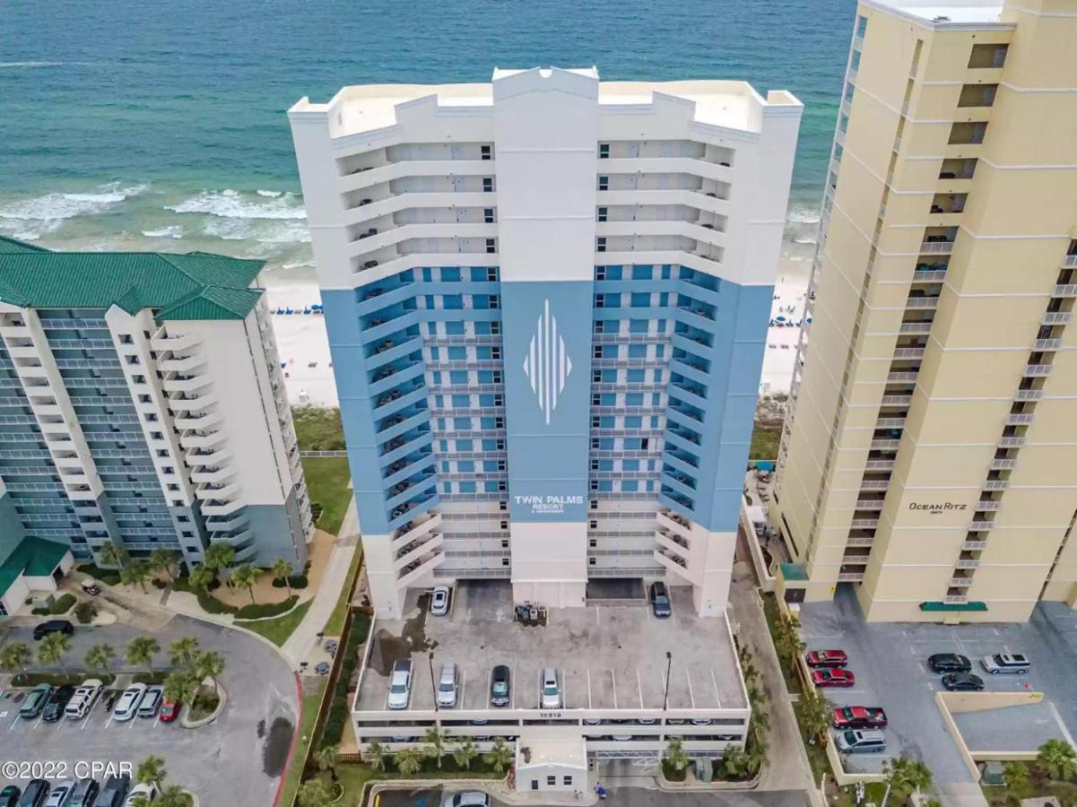 Twin Palms 1701 *