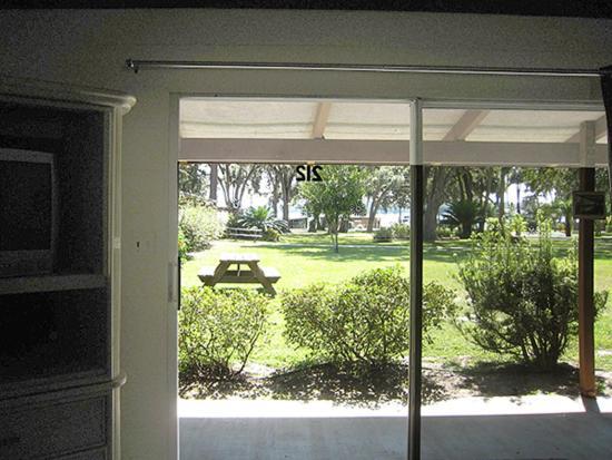 Tropical Marina & On Beresford DeLand