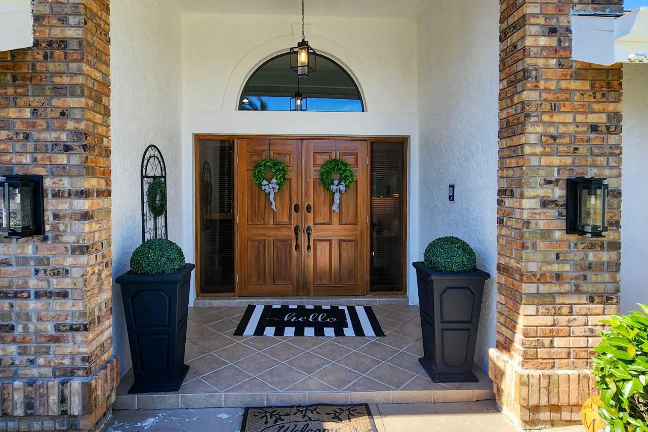 Hideaway Less Than 3 Miles To Gulf Beaches! Holiday home