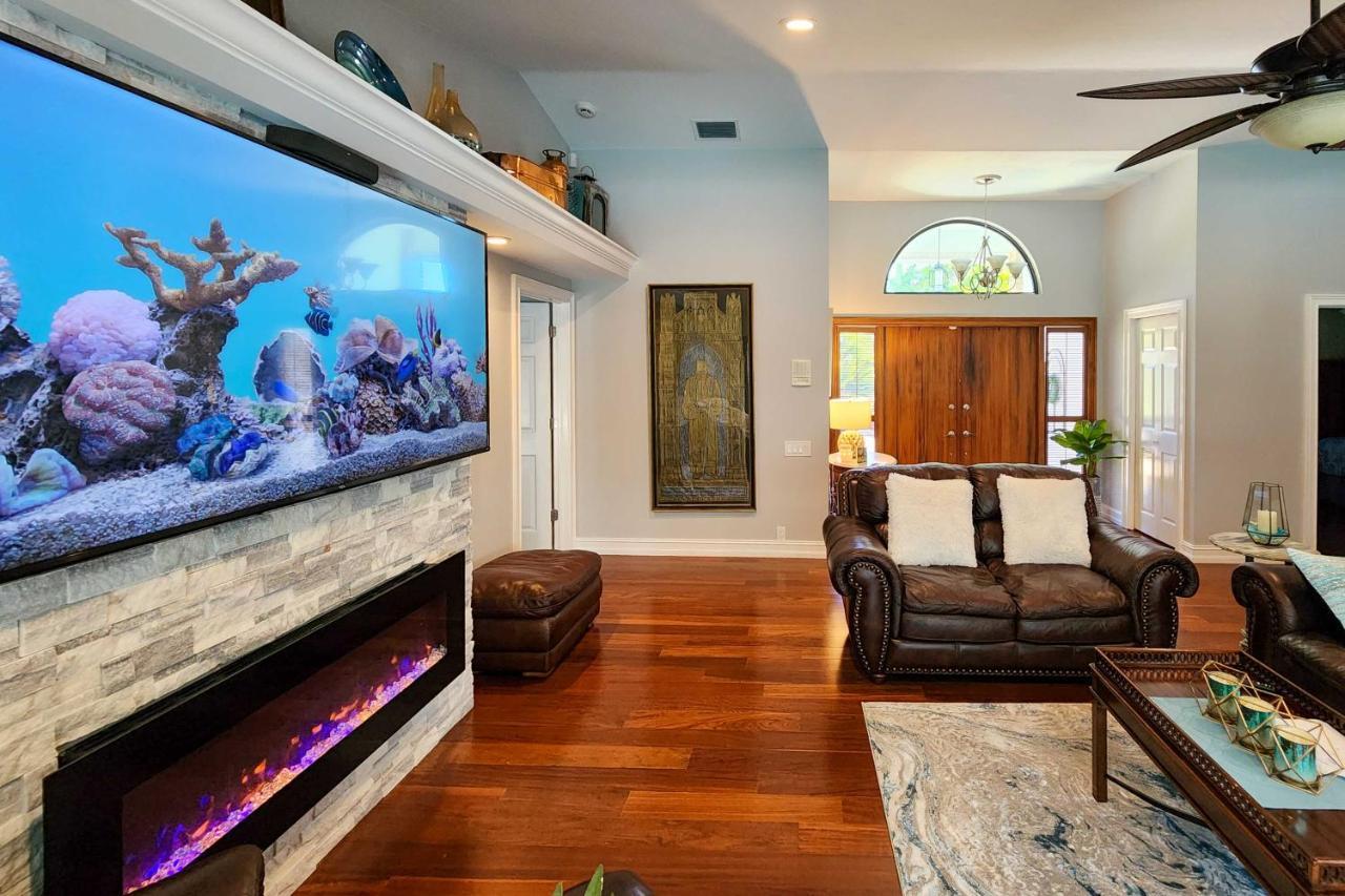 Hideaway Less Than 3 Miles To Gulf Beaches! Holiday home Bonita Springs