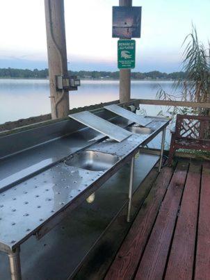 Tropical Marina & On Beresford DeLand