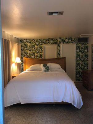 Tropical Marina & On Beresford Resort 3*