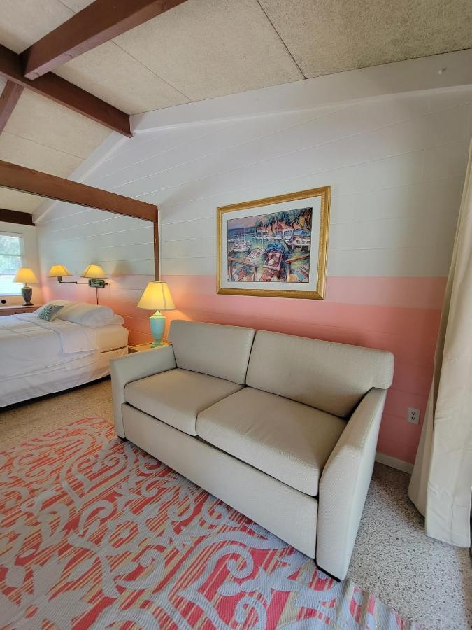 Tropical Marina & On Beresford 3* DeLand